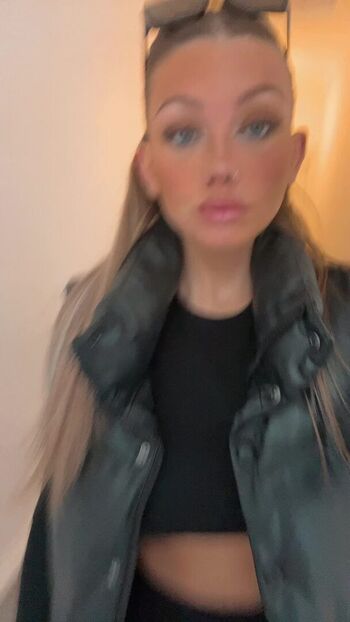 Full leaked Abi greasley private onlyfans photo