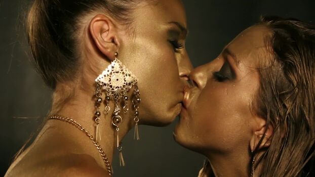 Abigail Mac