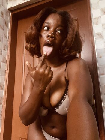 Full leaked Adeline thompson private onlyfans photo