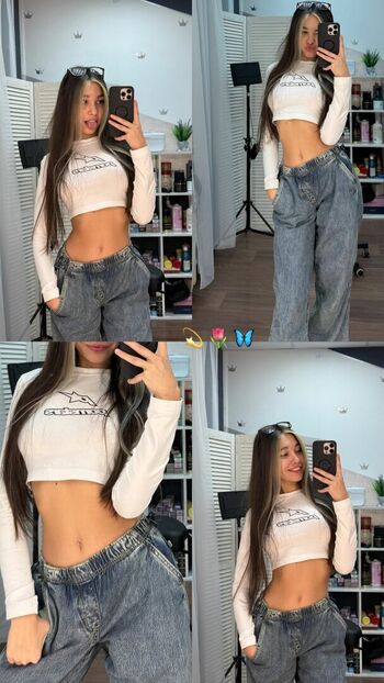 Full leaked Adelwauww page private onlyfans photo