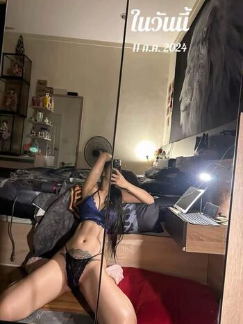 Full leaked Aine boahancock private onlyfans photo
