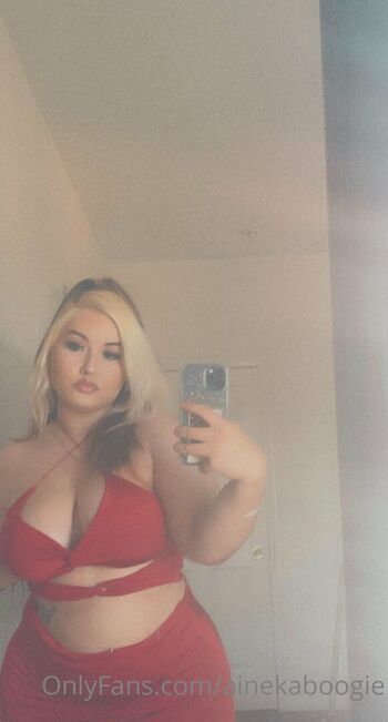 Full leaked Ainekaboogie private onlyfans photo