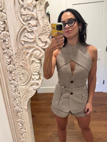 AJ Lee