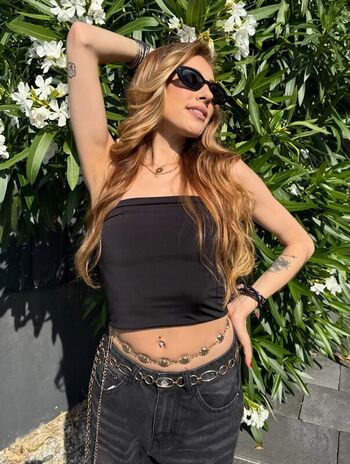 Full leaked Alaiajeanneau private onlyfans photo