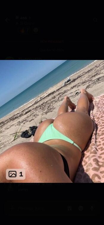 Full leaked Aleaarose private onlyfans photo