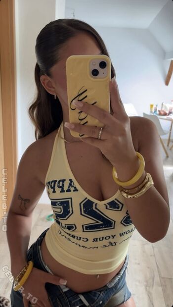 Full leaked Aliia private onlyfans photo