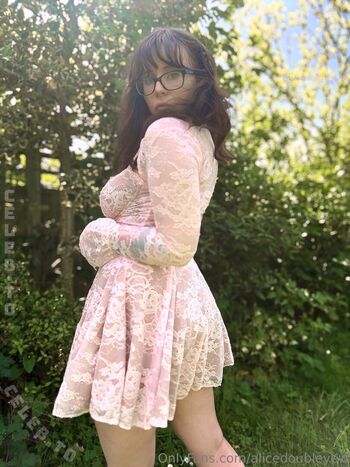 Full leaked Alice cottonsox page private onlyfans photo