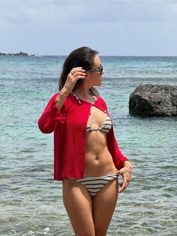 Full leaked Alohalaia private onlyfans photo