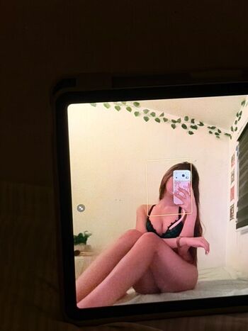 Full leaked Angel divine private onlyfans photo