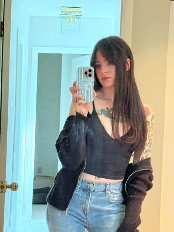 Full leaked Anisa jomha private onlyfans photo