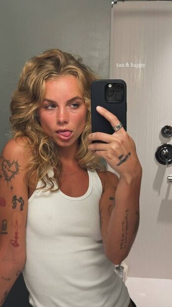 Full leaked Anna shumate page private onlyfans photo