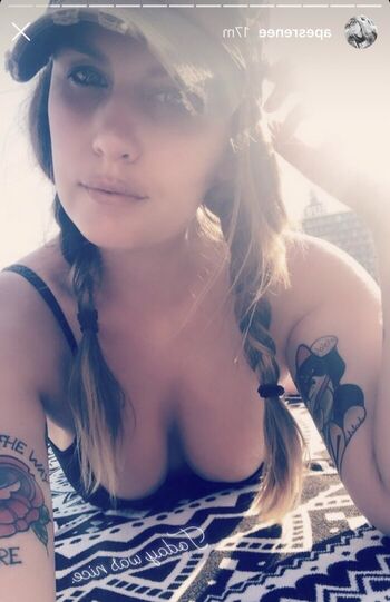 Full leaked April renee private onlyfans photo