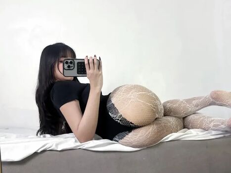 Full leaked Ariahisu private onlyfans photo