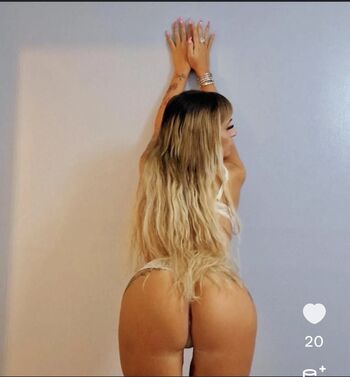 Full leaked Arianaaa private onlyfans photo