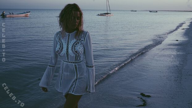 Full leaked Ashley benson private onlyfans photo
