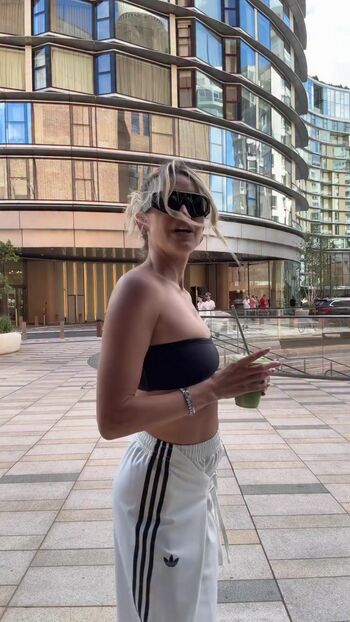 Full leaked Ashley roberts page private onlyfans photo