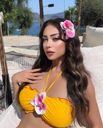 Full leaked Aslihel private onlyfans photo