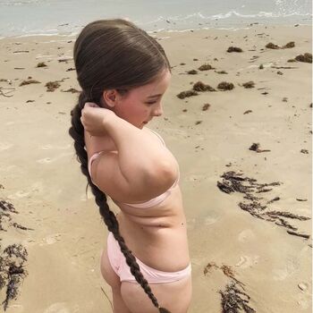 Full leaked Asmayarose private onlyfans photo