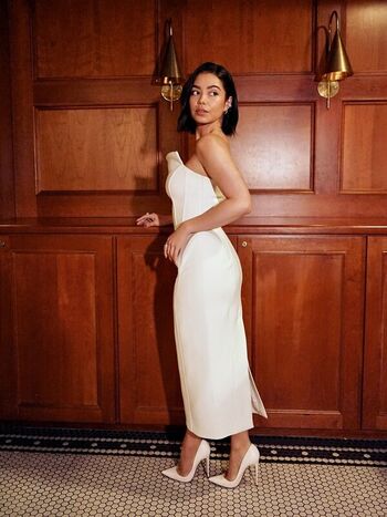 Full leaked Auli i cravalho private onlyfans photo