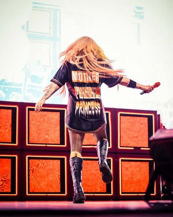 Full leaked Avril lavigne private onlyfans photo