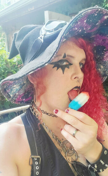 Full leaked Btster private onlyfans photo