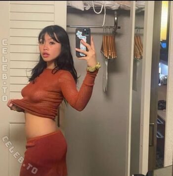 Full leaked Beabadoobee page private onlyfans photo