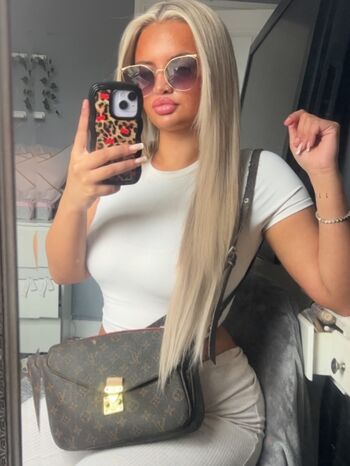 Full leaked Beth gould private onlyfans photo