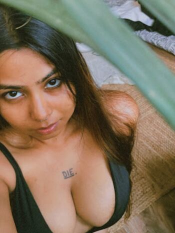 Full leaked Bhinde shitara private onlyfans photo