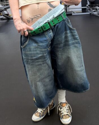 Full leaked Billie eilish  page private onlyfans photo