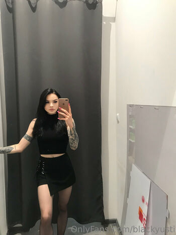 Full leaked Blackyusti private onlyfans photo