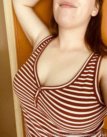 BlaireTheBustyMilf
