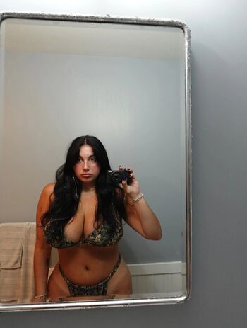 Full leaked Bustybri private onlyfans photo