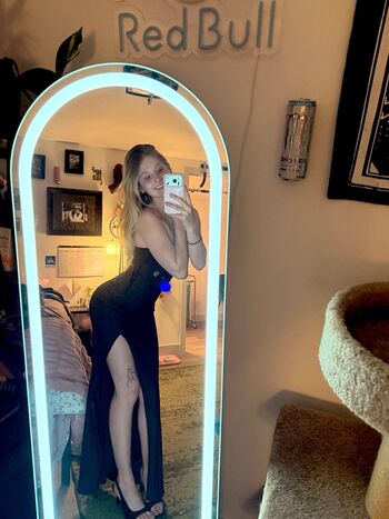 Full leaked Caffeine crushh private onlyfans photo