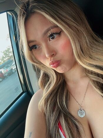 Full leaked Call me eilleen private onlyfans photo