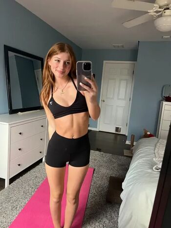 Full leaked Carmela private onlyfans photo