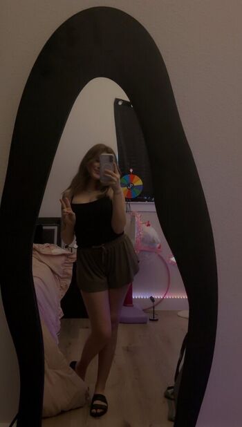 Full leaked Carmi warmy private onlyfans photo