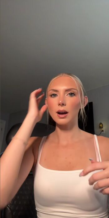 Full leaked Carolina firkowski private onlyfans photo