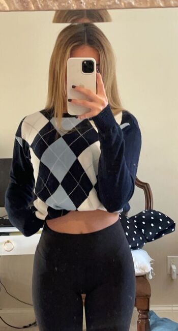 Full leaked Carolinefbyron private onlyfans photo