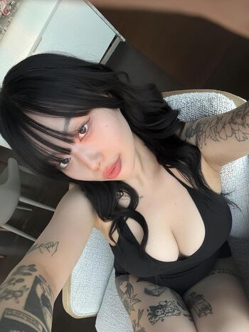 Full leaked Carrie private onlyfans photo