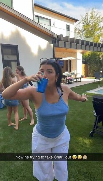 Full leaked Charli d amelio private onlyfans photo