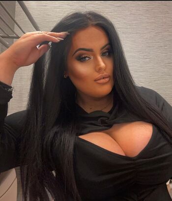 Chloe Jade