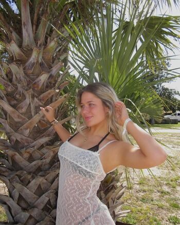Full leaked Chloe lafeve private onlyfans photo