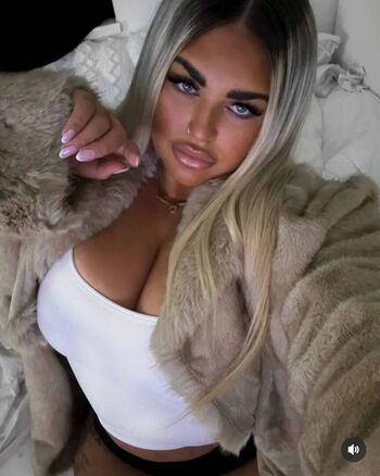 Chloe