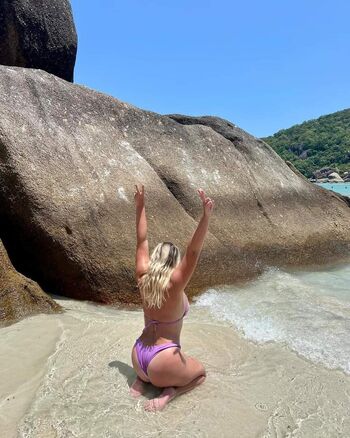 Full leaked Claraaa s private onlyfans photo