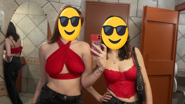 Full leaked Connaissances page private onlyfans photo