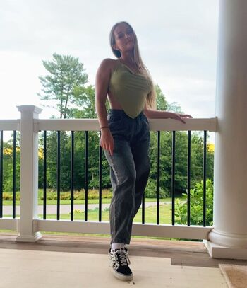Full leaked Courtney craib private onlyfans photo