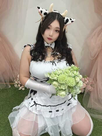 Full leaked Cow maid cow bikini cosplay private onlyfans photo