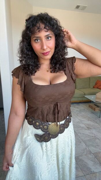 Full leaked Curlywurdy private onlyfans photo