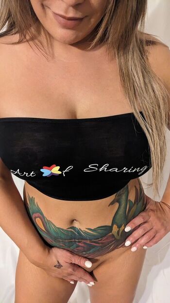 Full leaked Curvysancha private onlyfans photo