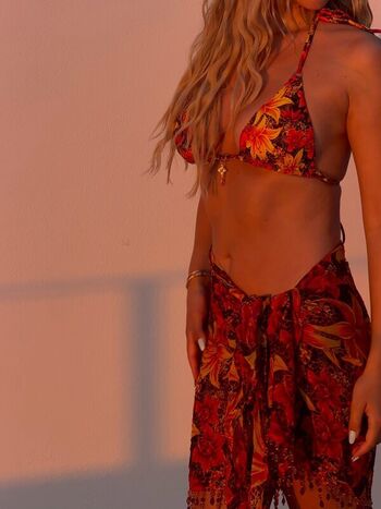 Full leaked Dagibee private onlyfans photo